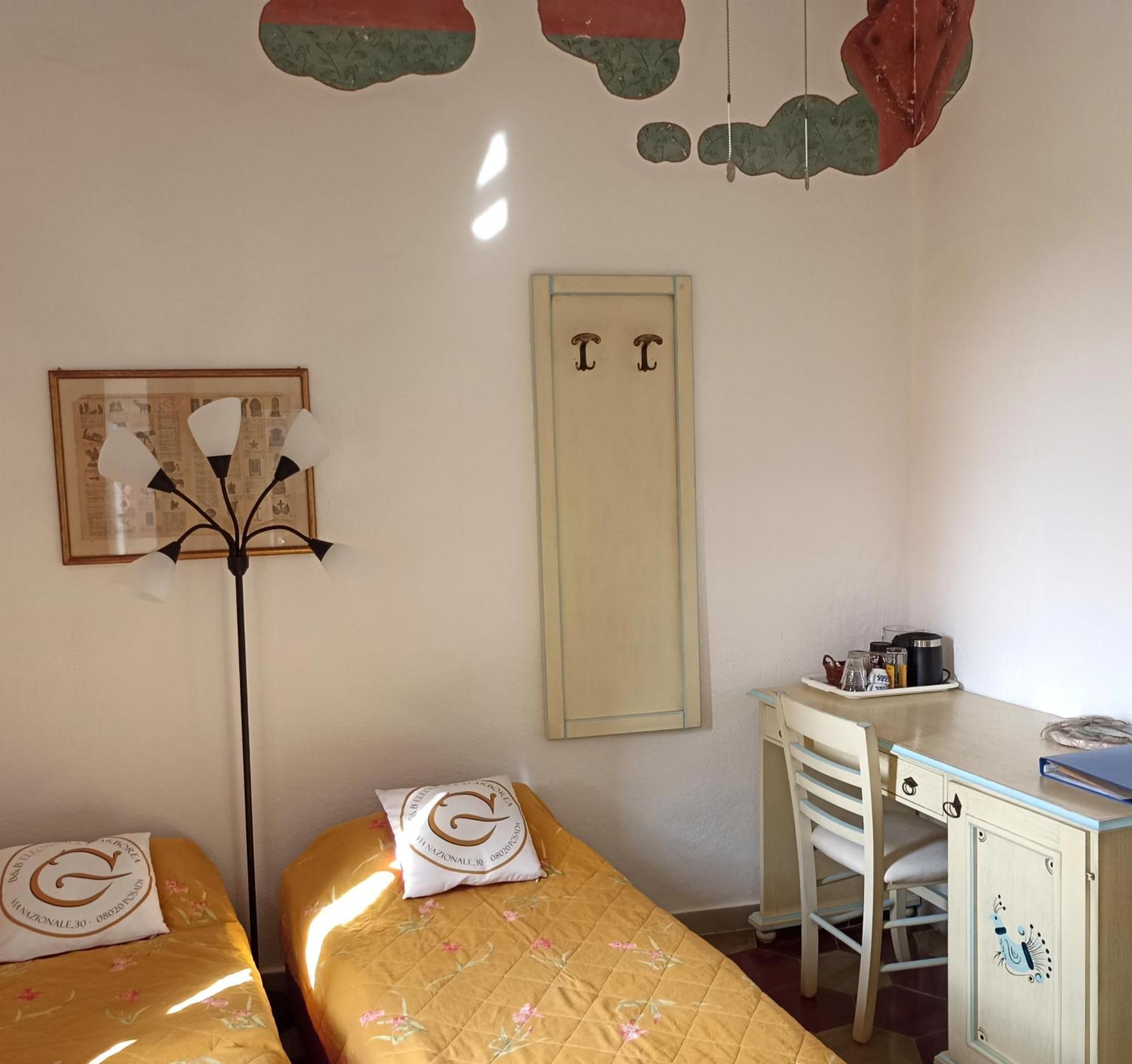 B&B Eleonora D'Arborea, Centro Storico Posada  Εξωτερικό φωτογραφία