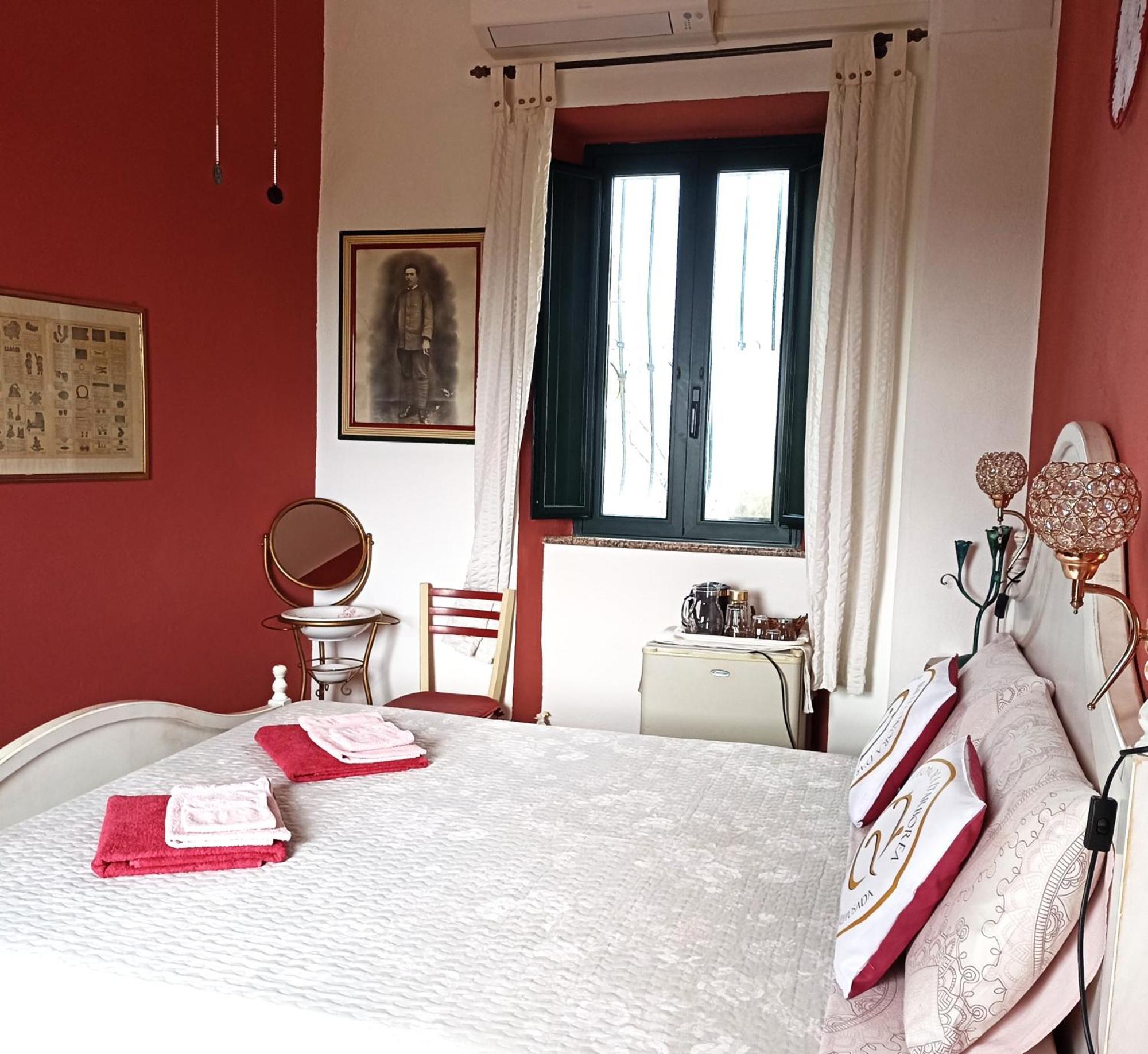 B&B Eleonora D'Arborea, Centro Storico Posada  Εξωτερικό φωτογραφία