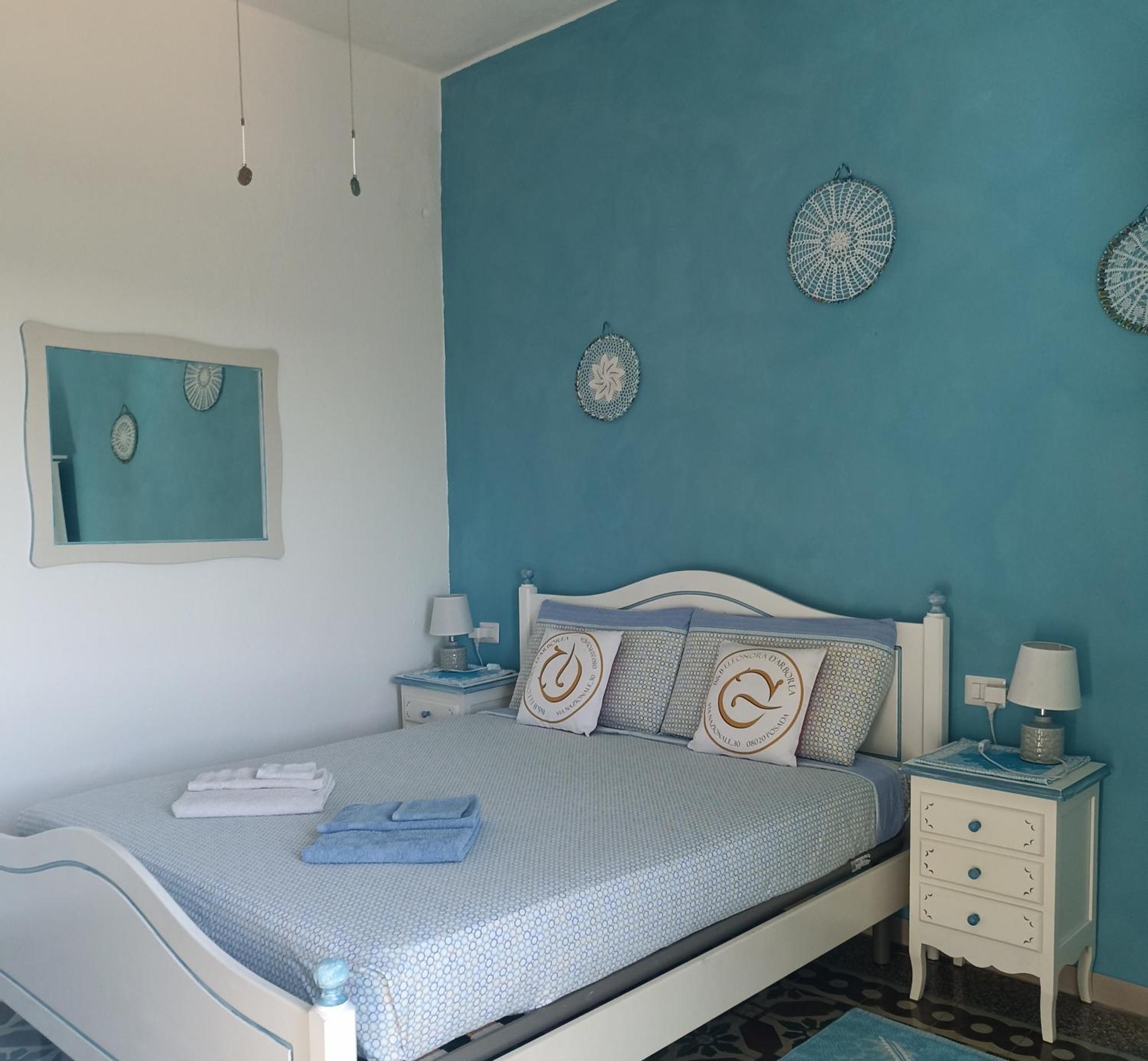 B&B Eleonora D'Arborea, Centro Storico Posada  Εξωτερικό φωτογραφία