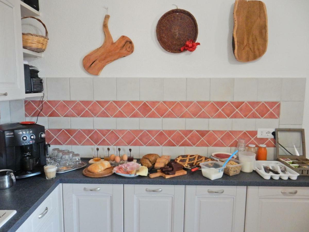 B&B Eleonora D'Arborea, Centro Storico Posada  Εξωτερικό φωτογραφία